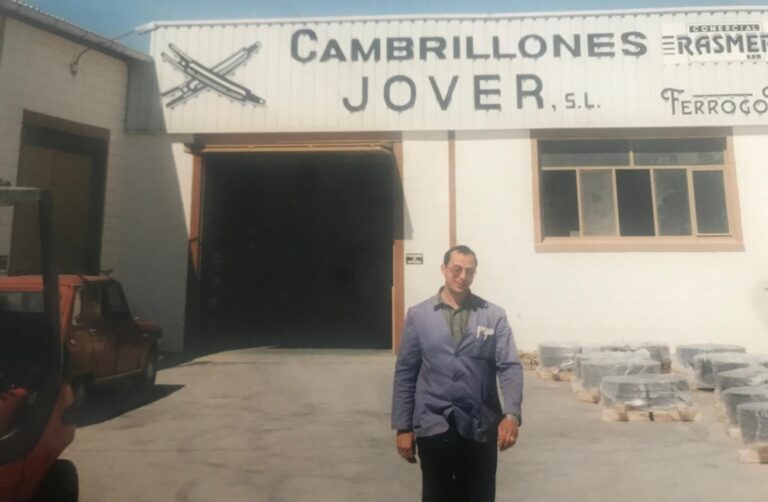 ROBERTO años 1990 aprox